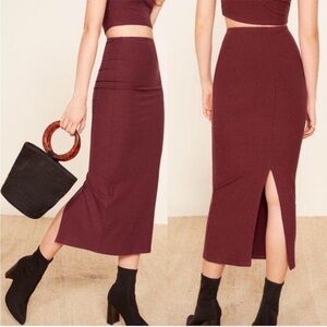 Reformation | Maria MIDI Skirt In Maroon With Slit In Back Size 6